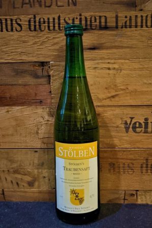 Weingut-Stölben-Briedel-weißer-traubensaft